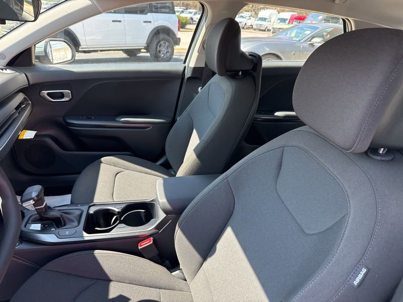 New 2026 Kia K4 LXS image 19