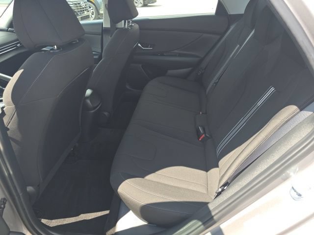 Certified 2023 Hyundai Elantra SEL w/ Convenience Package FWD image 10