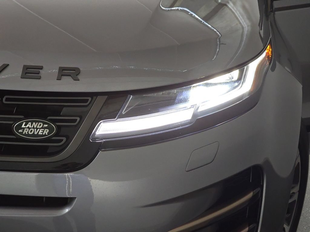 Used 2024 Land Rover Range Rover Evoque Dynamic SE AWD/4WD image 33