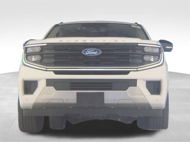Used 2025 Ford Expedition Max Platinum AWD/4WD image 5