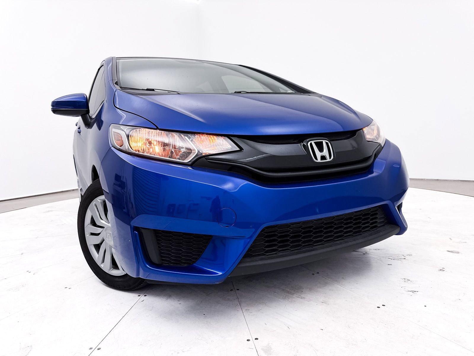 Used 2017 Honda Fit LX image 5