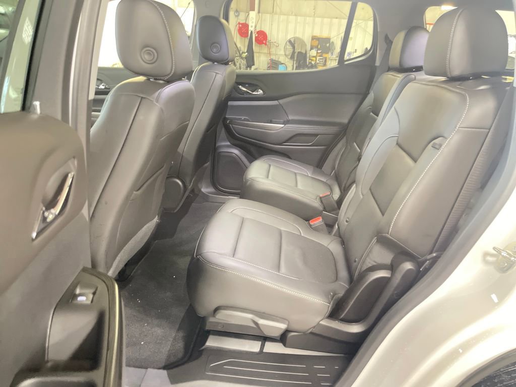 Certified 2023 GMC Acadia SLT w/ Preferred Package AWD/4WD image 27