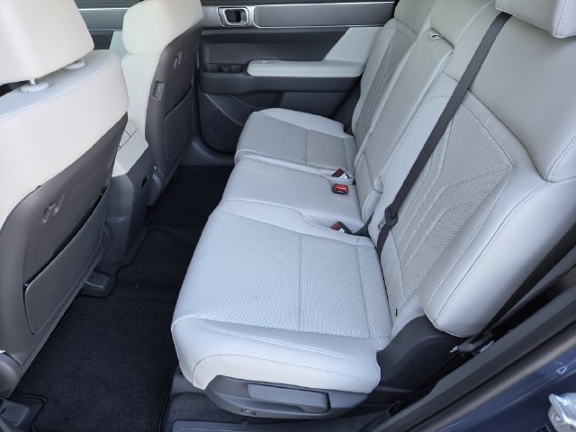 New 2027 Hyundai Santa Fe SEL FWD image 32