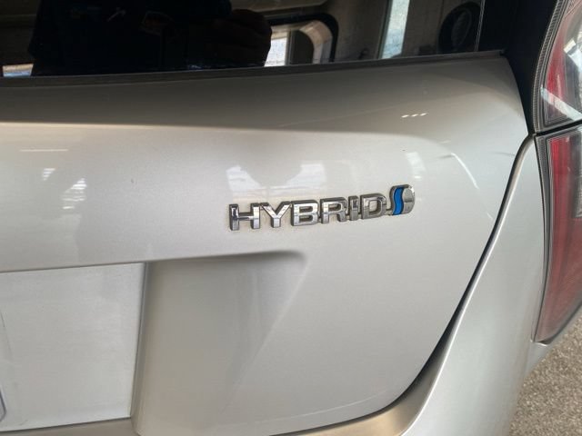 Used 2016 Toyota Prius Two FWD image 7