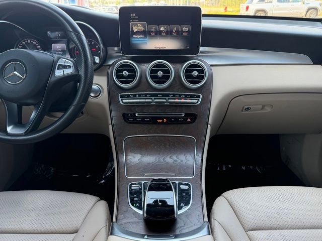 Used 2018 Mercedes-Benz GLC 300 4MATIC image 11