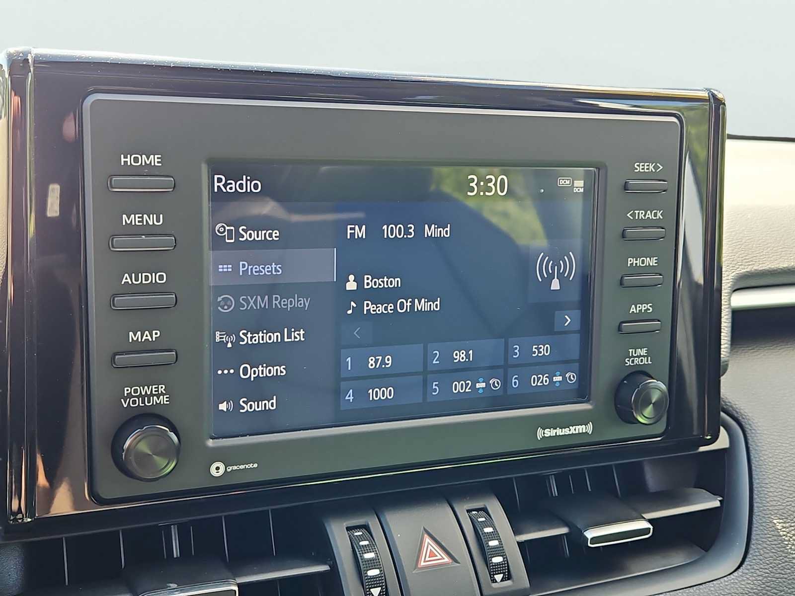 Used 2021 Toyota RAV4 XLE Premium AWD/4WD image 22
