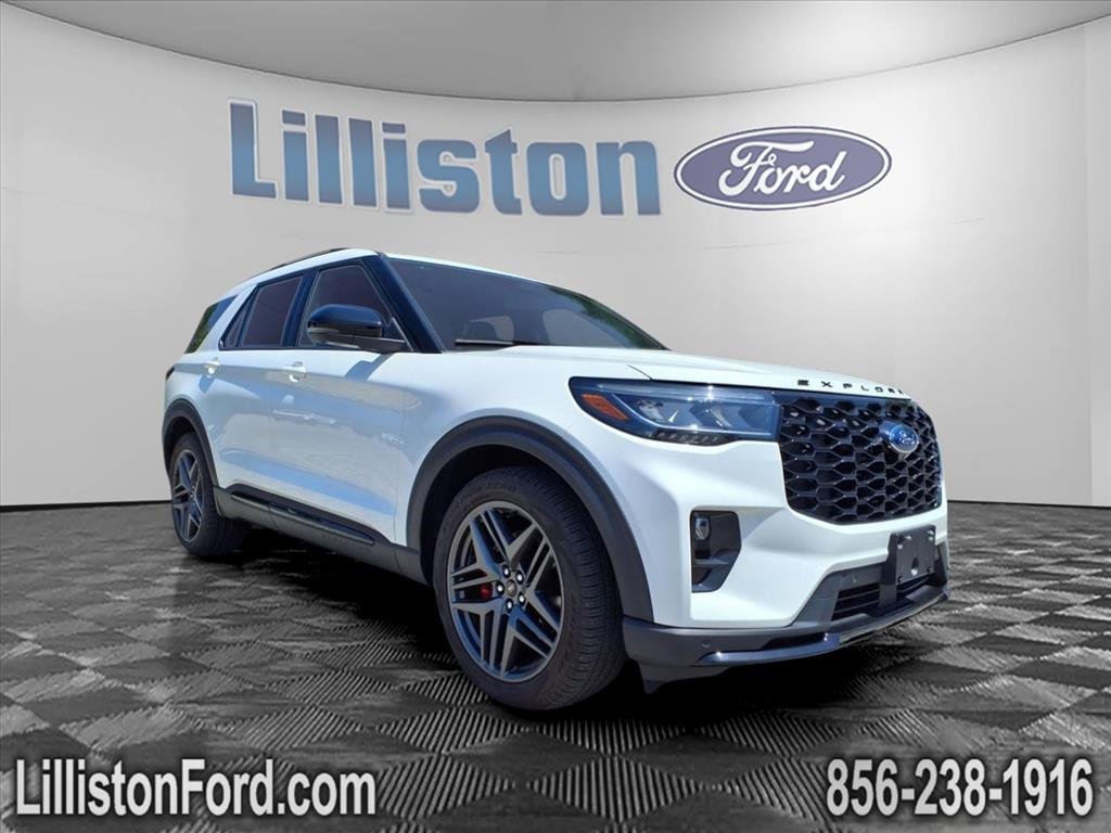 Used 2025 Ford Explorer ST