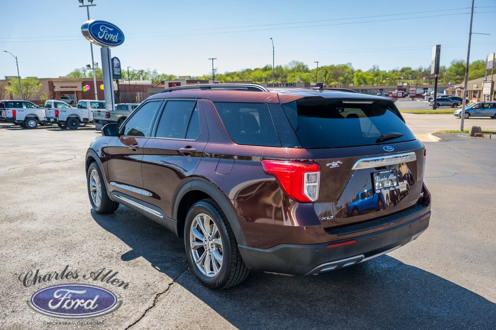 Used 2020 Ford Explorer XLT w/ Equipment Group 202A RWD image 5