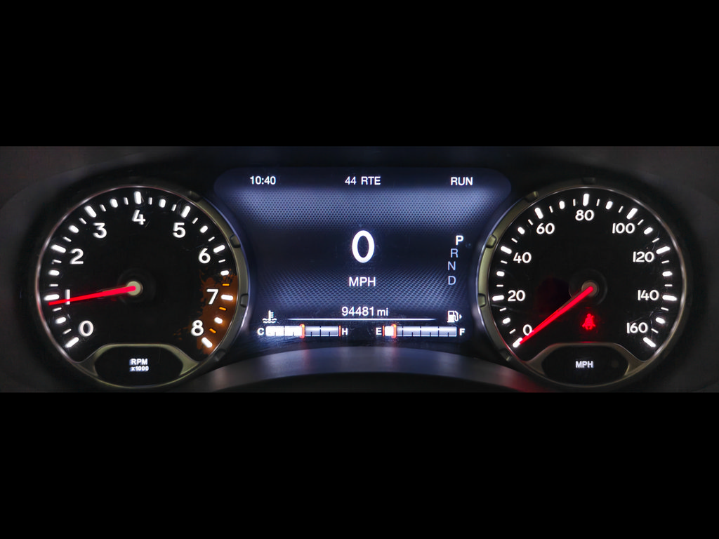 Used 2018 Jeep Renegade Trailhawk w/ Cold Weather Group II AWD/4WD image 48