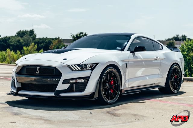 Used 2021 Ford Mustang Shelby GT500 w/ Technology Package RWD image 7