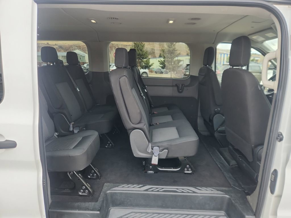Used 2022 Ford Transit 350 XLT image 27
