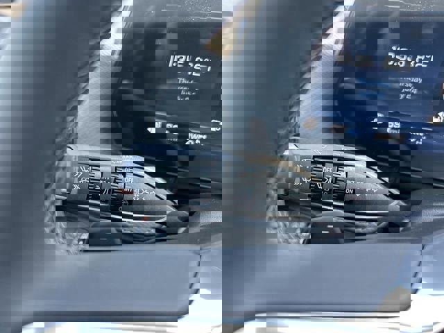 New 2026 Chevrolet Equinox LT w/ Convenience Package II image 19