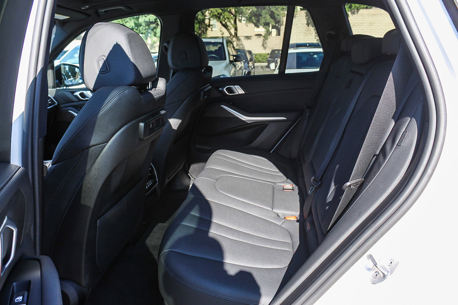 Used 2021 BMW X5 xDrive40i w/ Convenience Package image 18