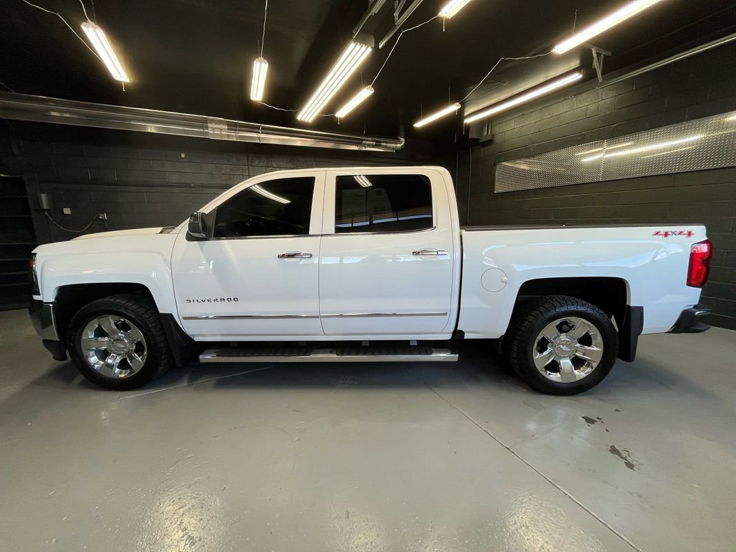 Used 2017 Chevrolet Silverado 1500 LTZ w/ High Desert Package image 6