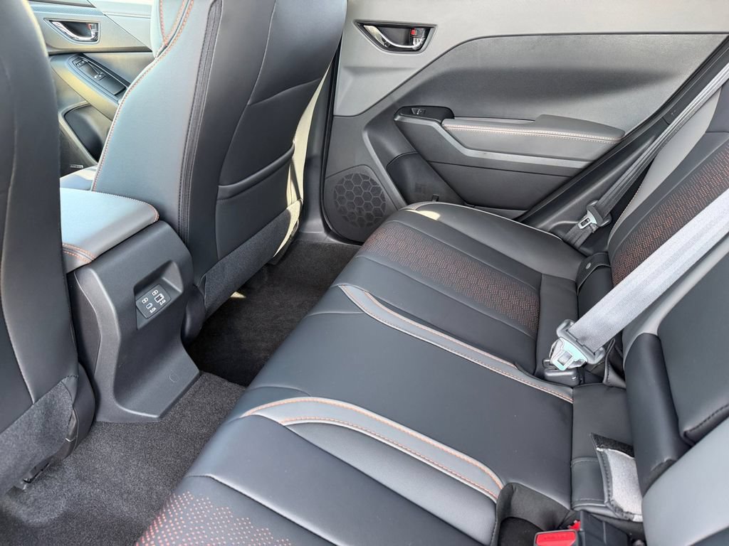 New 2026 Subaru Crosstrek 2.5i Limited w/ Crosstrek Mirror Package AWD/4WD image 14