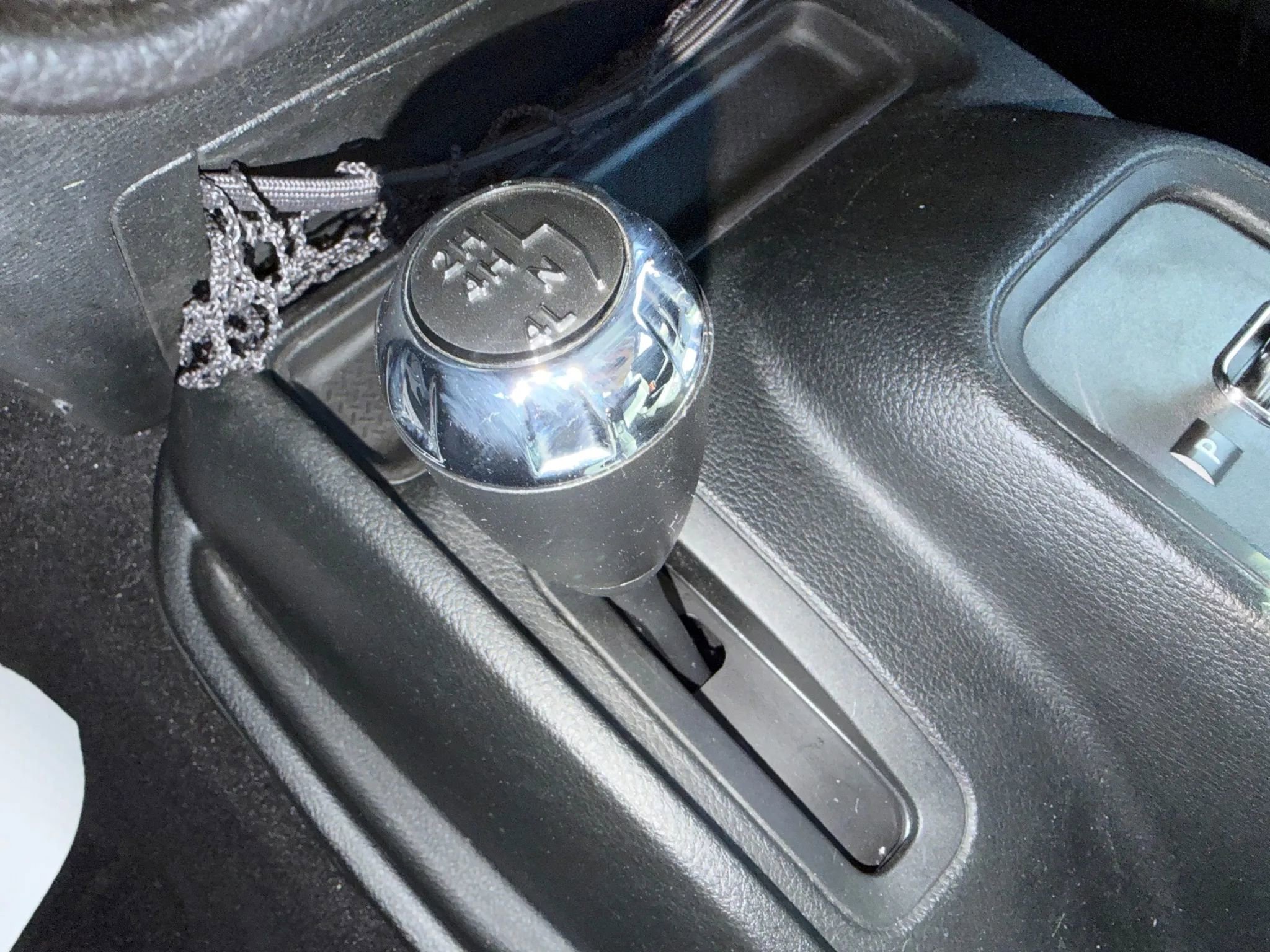 Used 2018 Jeep Wrangler Unlimited Sport S image 18