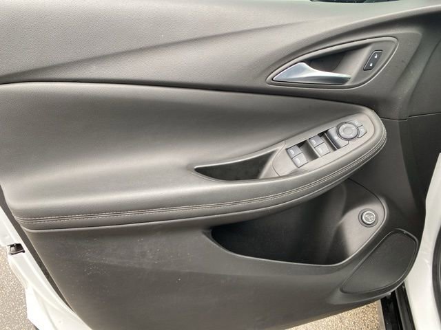Used 2024 Buick Encore GX Sport Touring w/ Comfort Package AWD/4WD image 13