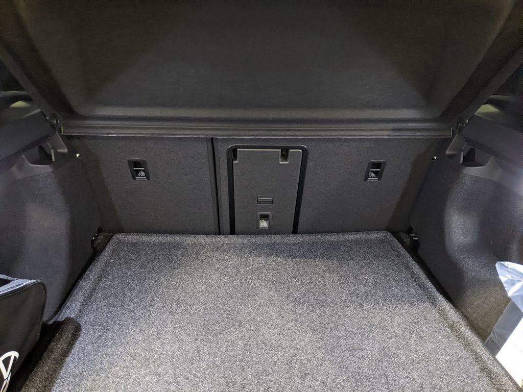 New 2026 Volkswagen ID.4 Pro S Plus AWD/4WD image 27