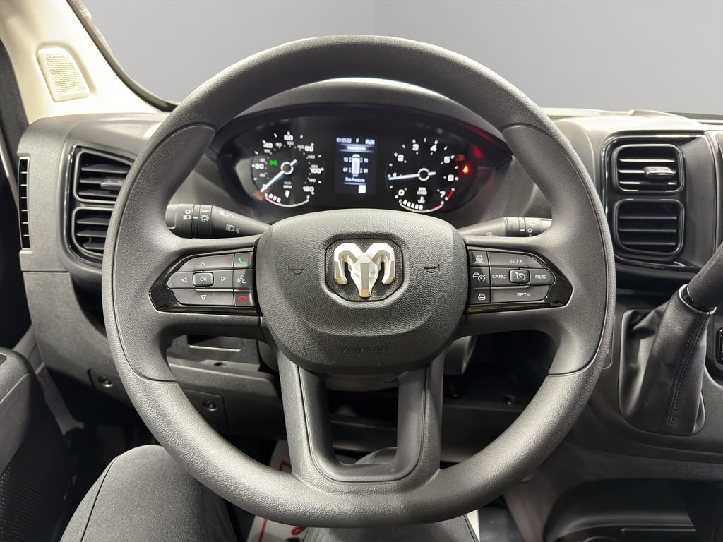 Used 2025 RAM ProMaster 2500 w/ Convenience Group image 23