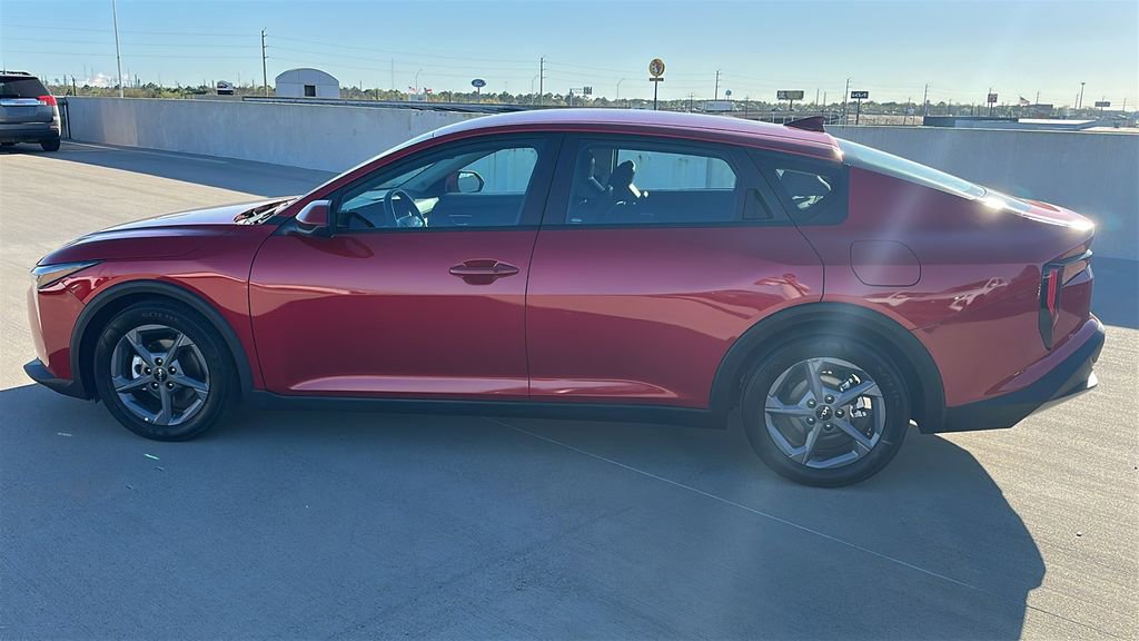 Used 2025 Kia K4 LXS FWD image 9