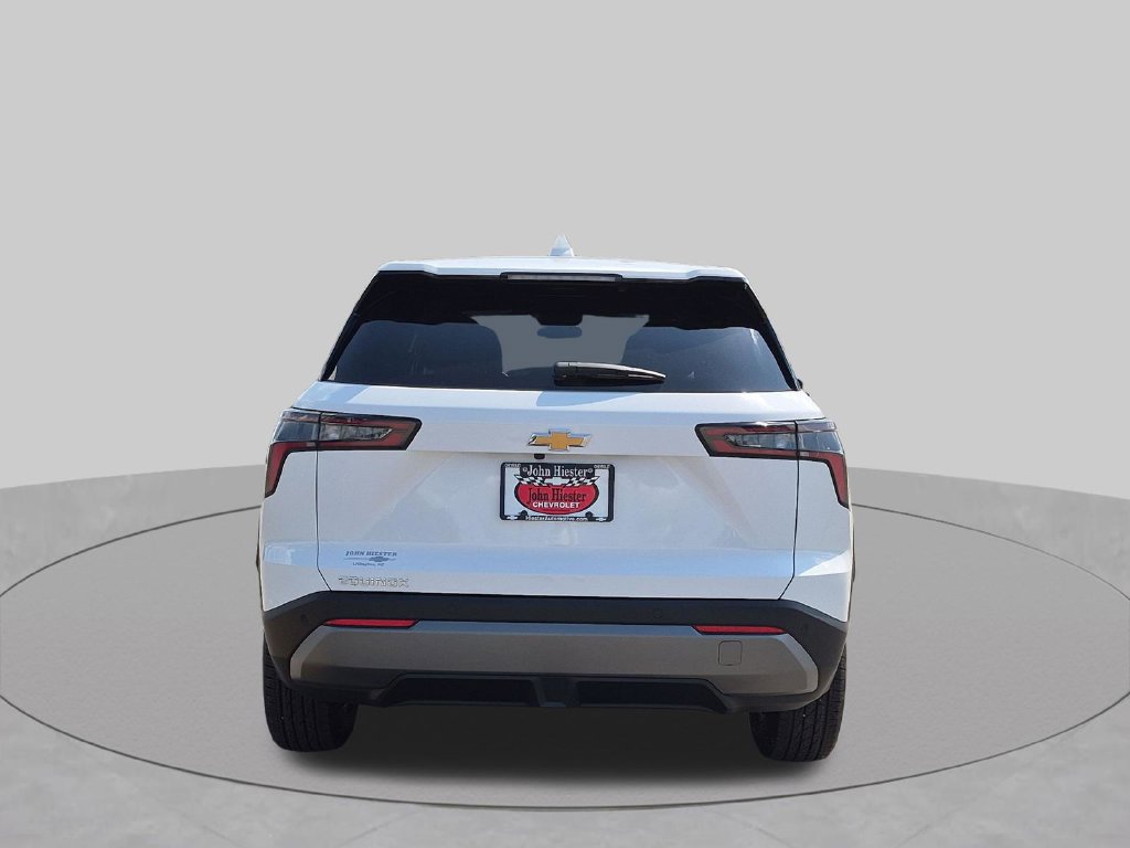 New 2027 Chevrolet Equinox LT FWD image 6