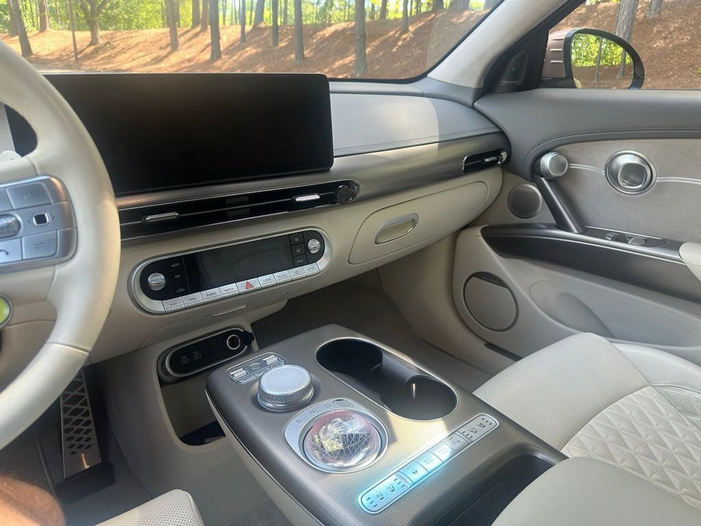 Used 2023 Genesis GV60 Performance AWD/4WD image 14