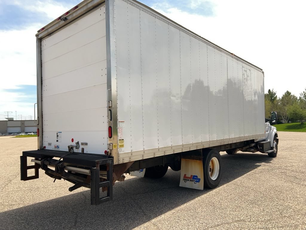 Used 2016 Ford F650 2WD Regular Cab Super Duty image 6