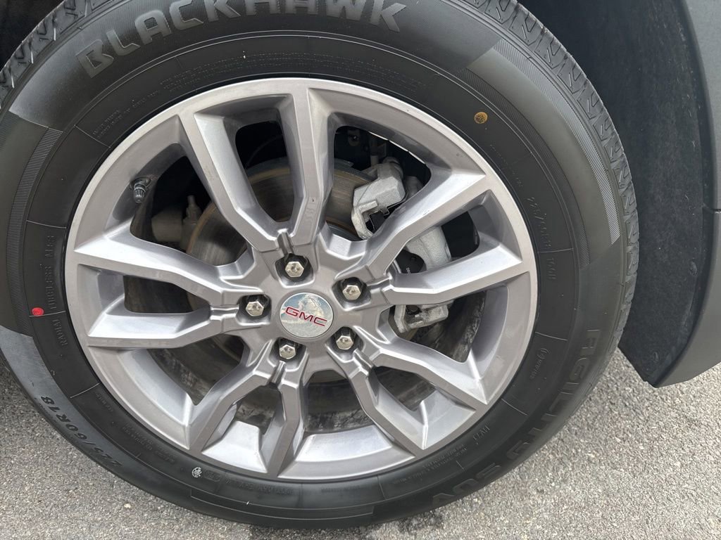 Used 2022 GMC Terrain SLT w/ LPO, Floor Liner Package image 19