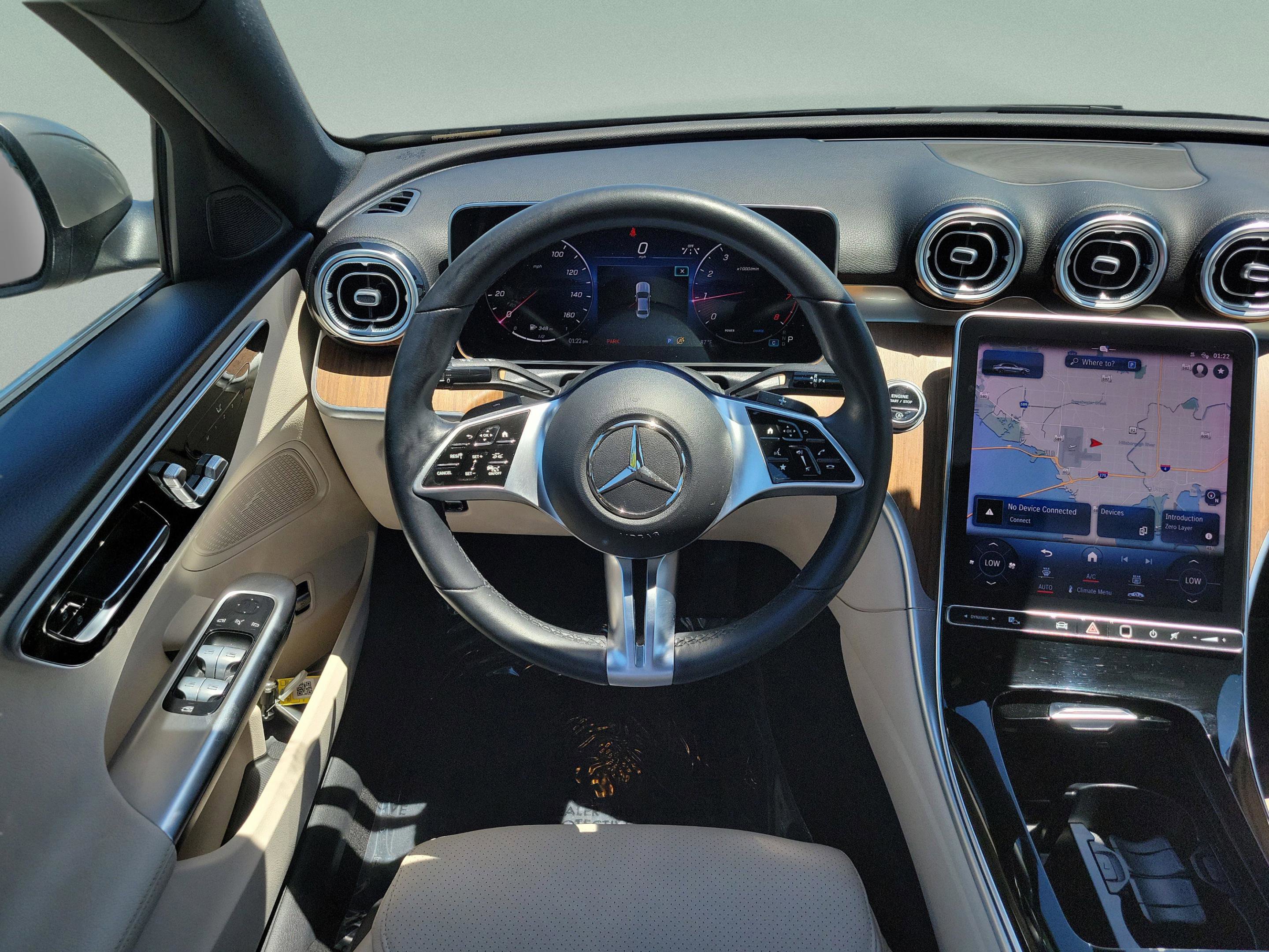 Used 2023 Mercedes-Benz C 300 Sedan image 13