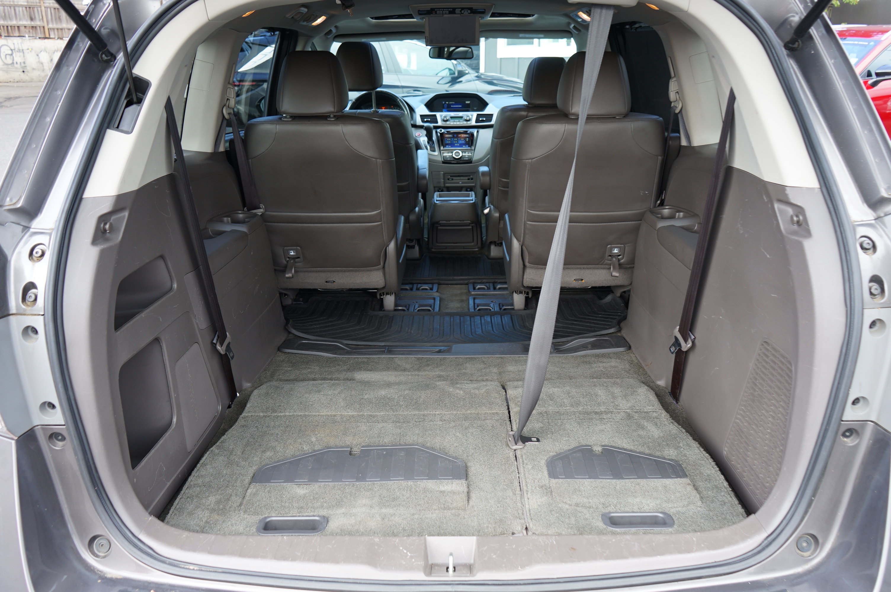 Used 2015 Honda Odyssey Touring Elite image 27