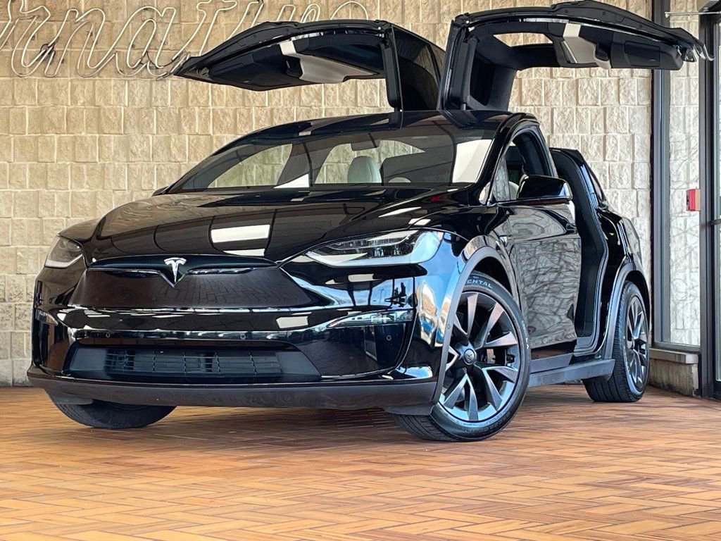Used 2023 Tesla Model X AWD/4WD image 2