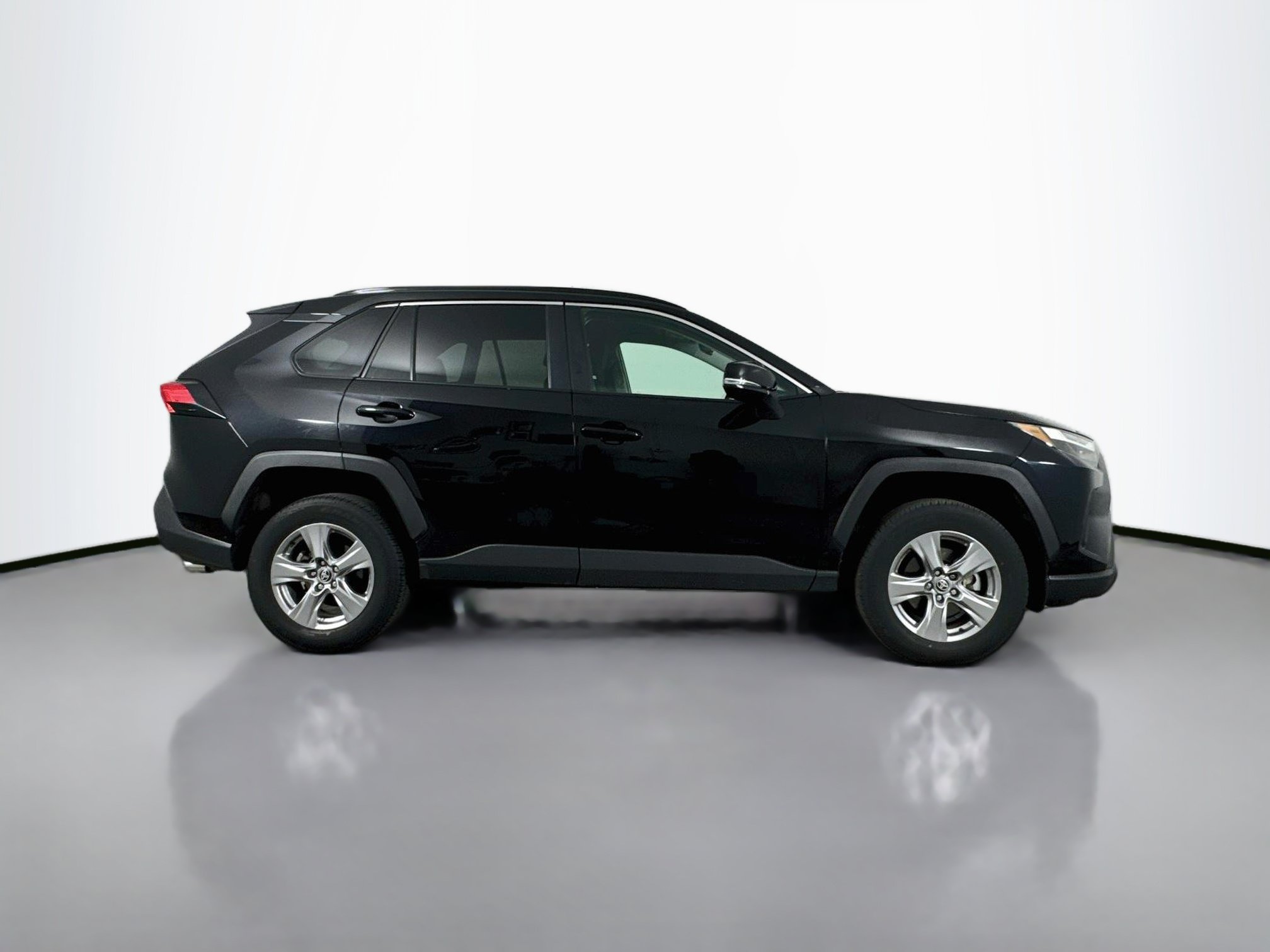 Certified 2025 Toyota RAV4 XLE AWD/4WD image 8