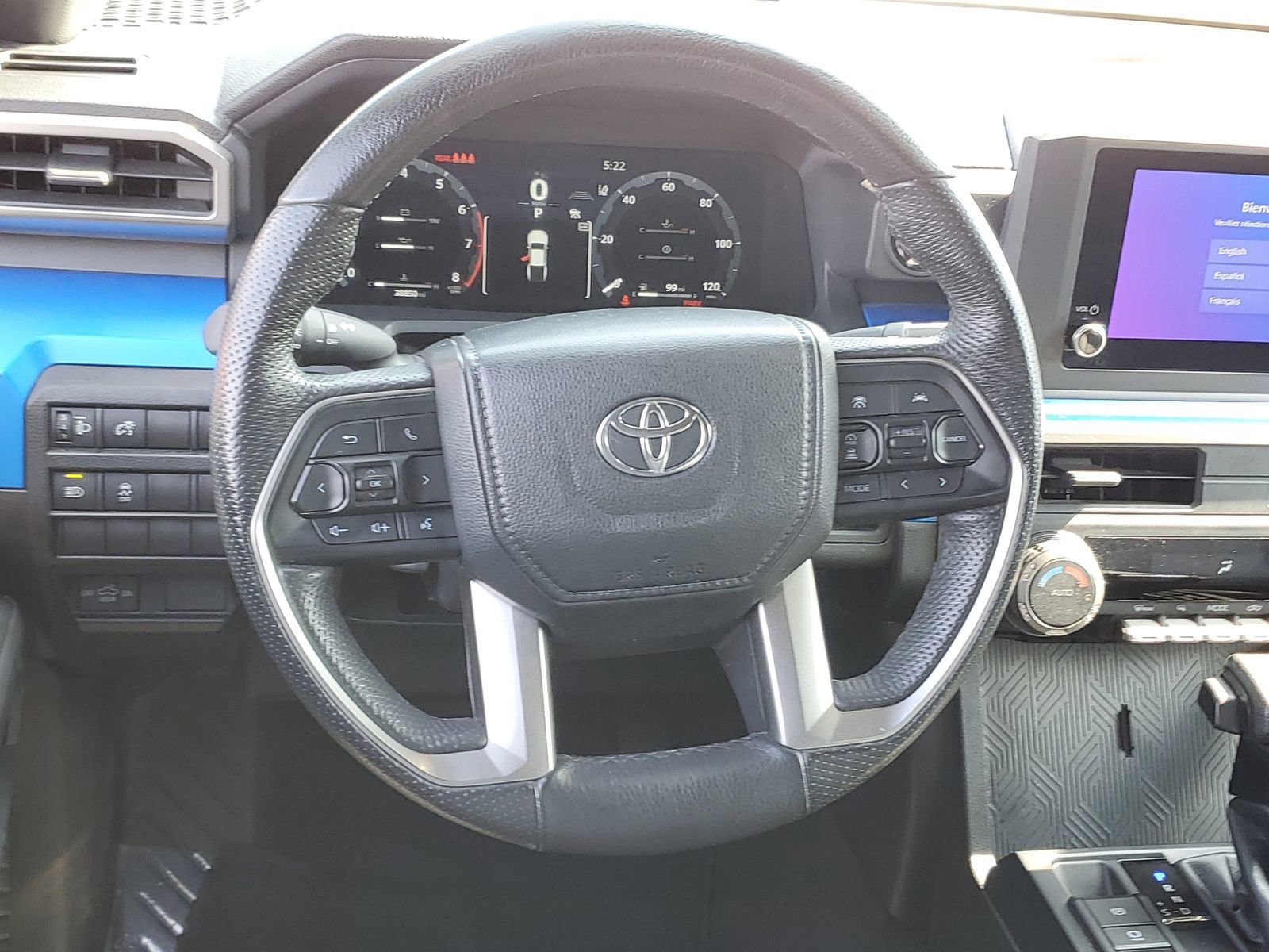 Certified 2024 Toyota Tacoma TRD Off-Road AWD/4WD image 11
