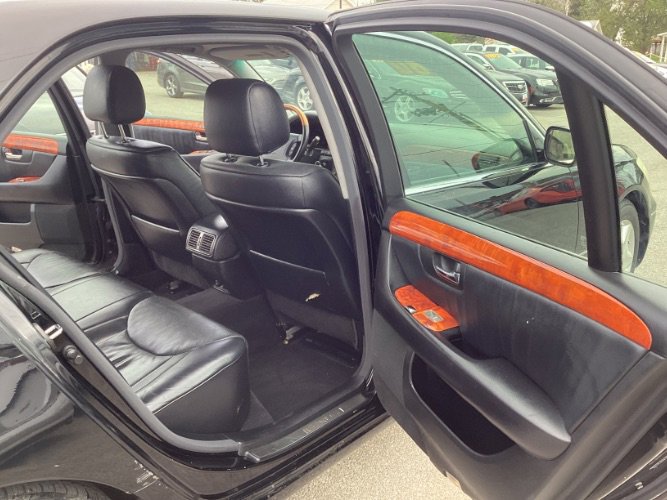 Used 2004 Lexus LS 430 image 8