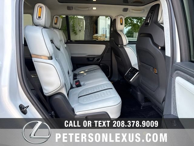 Used 2024 Rivian R1S Adventure AWD/4WD image 19