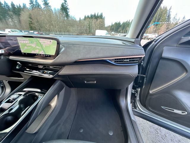 Used 2025 Buick Envision Sport Touring image 29