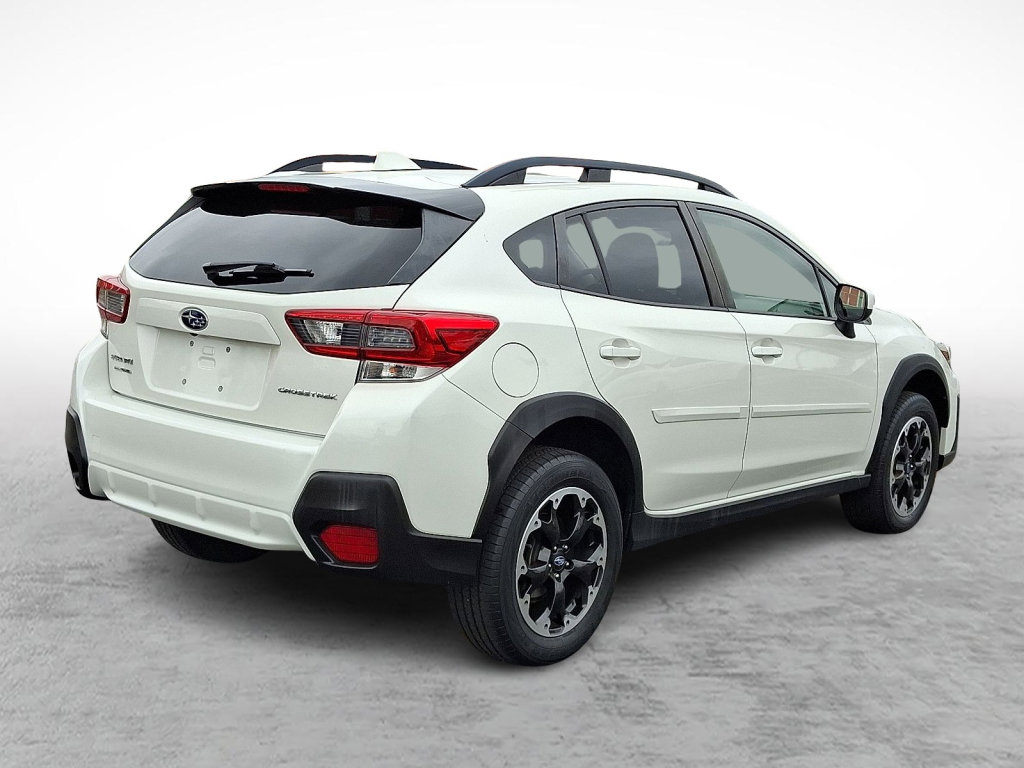 Used 2021 Subaru Crosstrek 2.0i Premium w/ Moonroof Package image 5