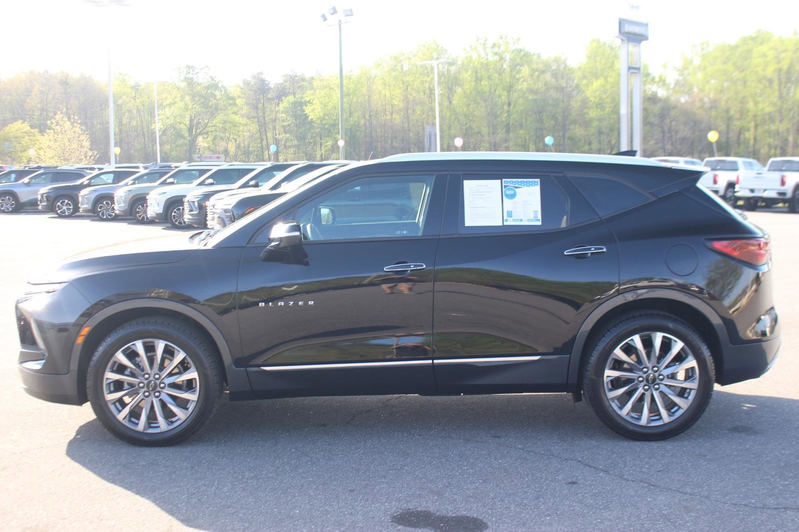 Used 2024 Chevrolet Blazer Premier w/ Driver Confidence II Package AWD/4WD image 4