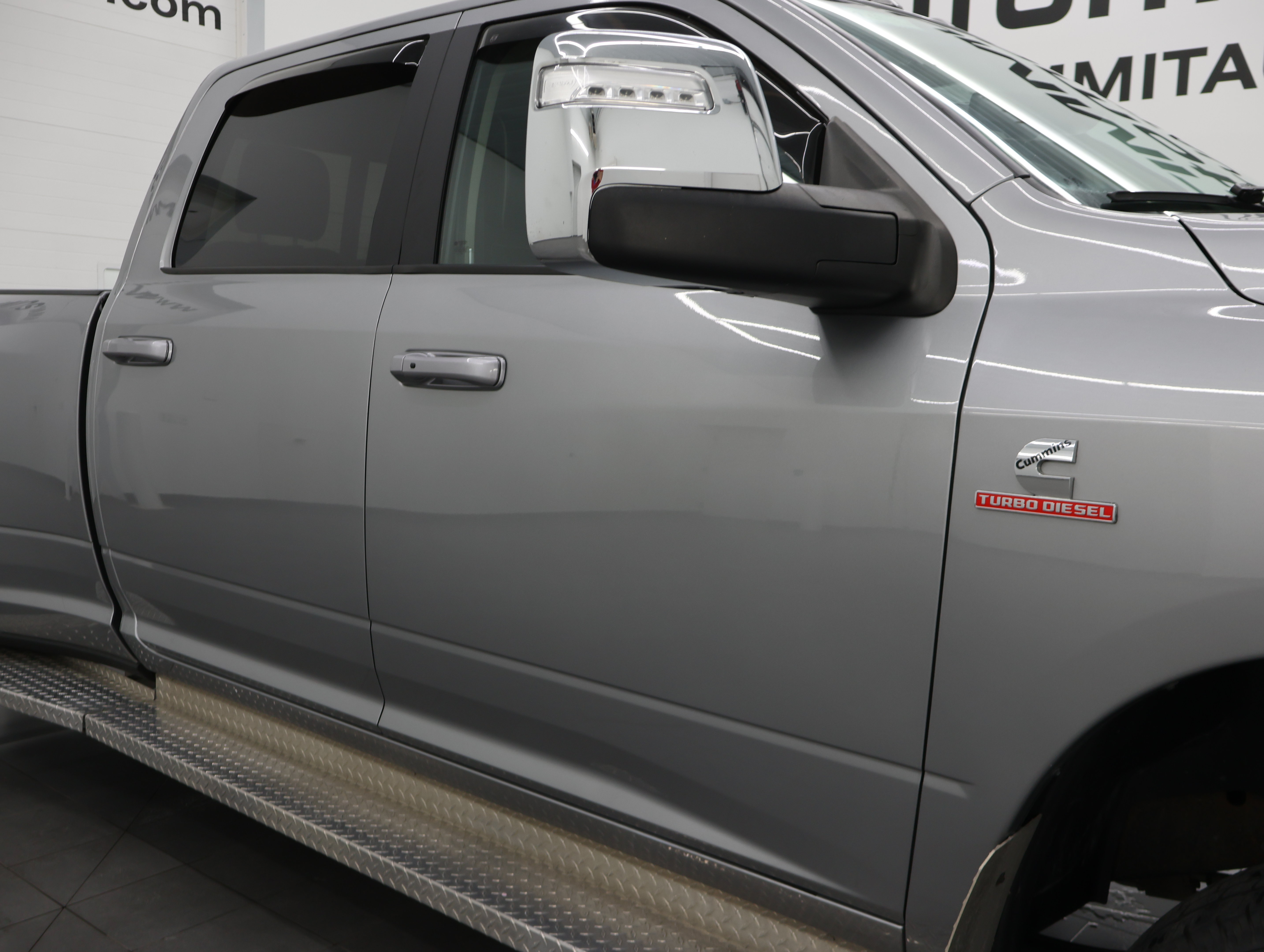 Used 2023 RAM 3500 Laramie AWD/4WD image 25
