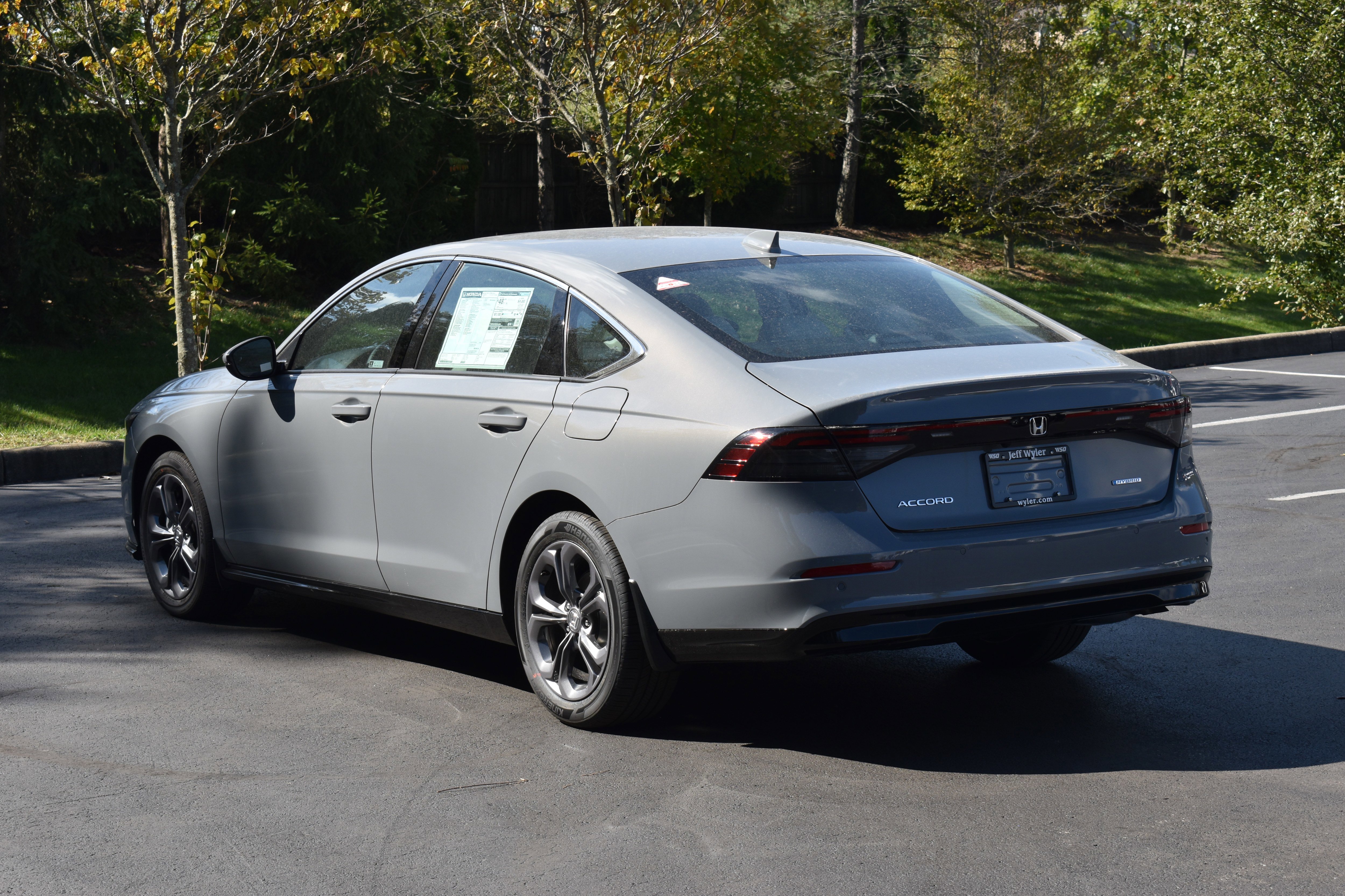 New 2025 Honda Accord EX-L image 5