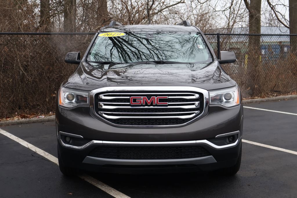 Used 2019 GMC Acadia SLE w/ Driver Alert Package I image 2