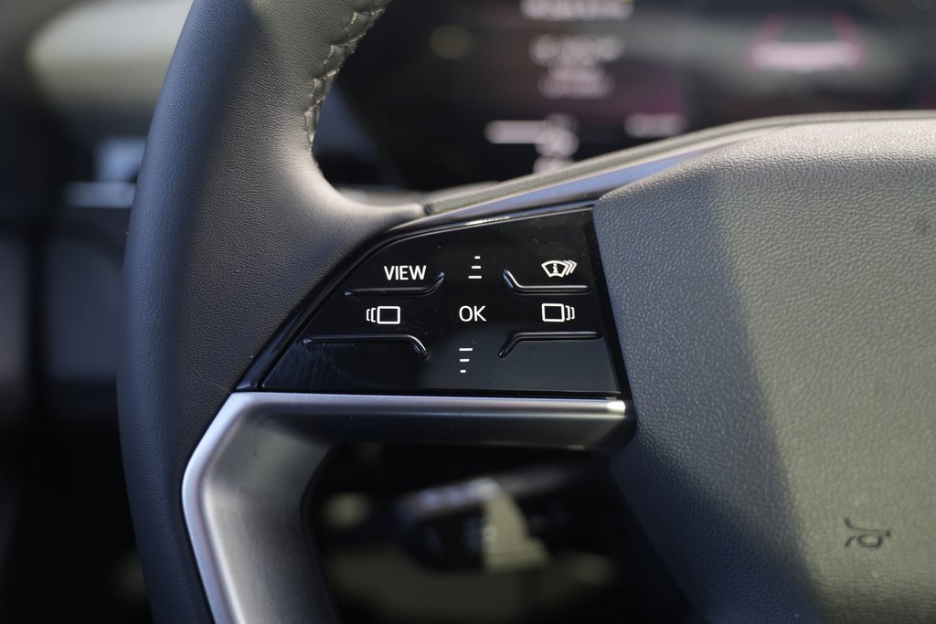 Used 2025 Audi Q6 e-tron Premium Plus w/ Premium Plus image 49