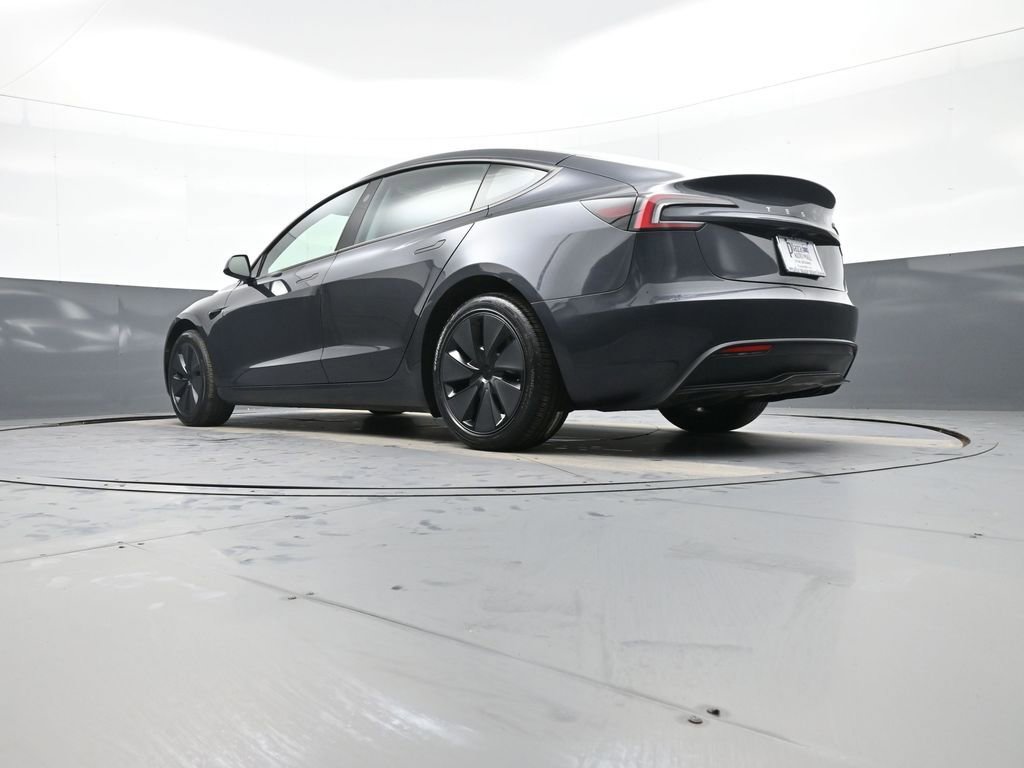 Used 2025 Tesla Model 3 Long Range image 34