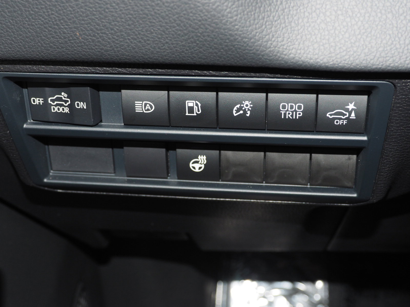 Used 2025 Toyota Tundra Limited w/ TRD Off-Road Package image 27