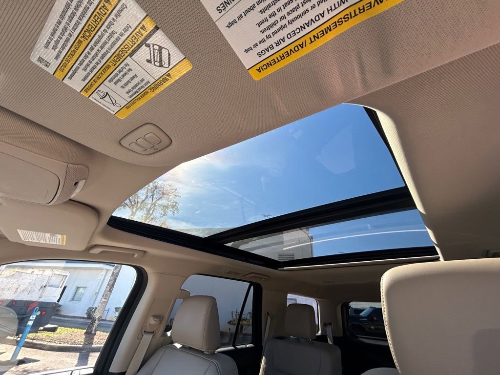 Used 2022 Ford Expedition XLT image 11