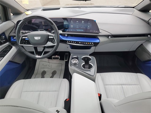 Certified 2025 Cadillac Optiq Luxury 2 w/ LPO, Floor Liner Package image 19