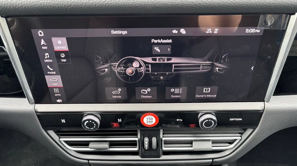 New 2026 Porsche Macan AWD/4WD image 22