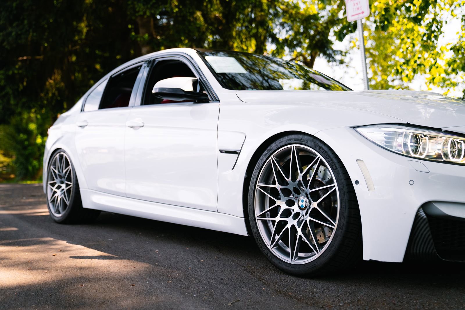 Used 2017 BMW M3 RWD image 10