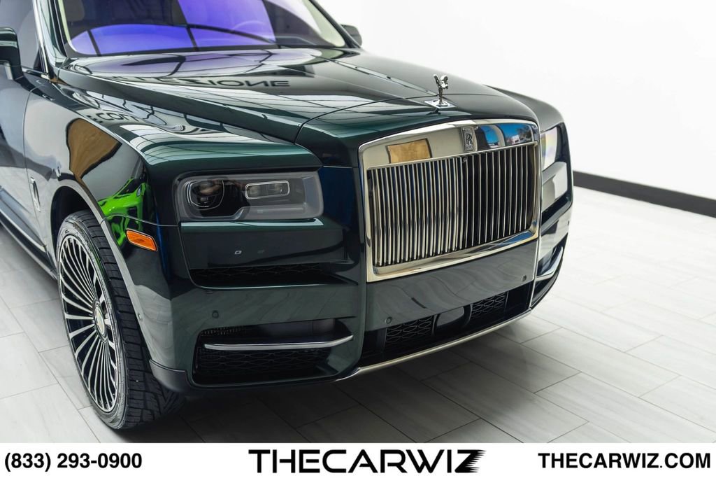 Used 2019 Rolls-Royce Cullinan AWD/4WD image 2
