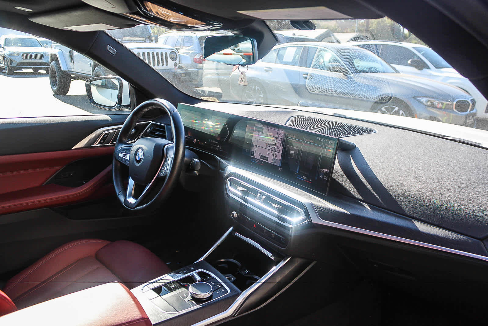 Used 2024 BMW 430i Coupe w/ Convenience Package RWD image 14
